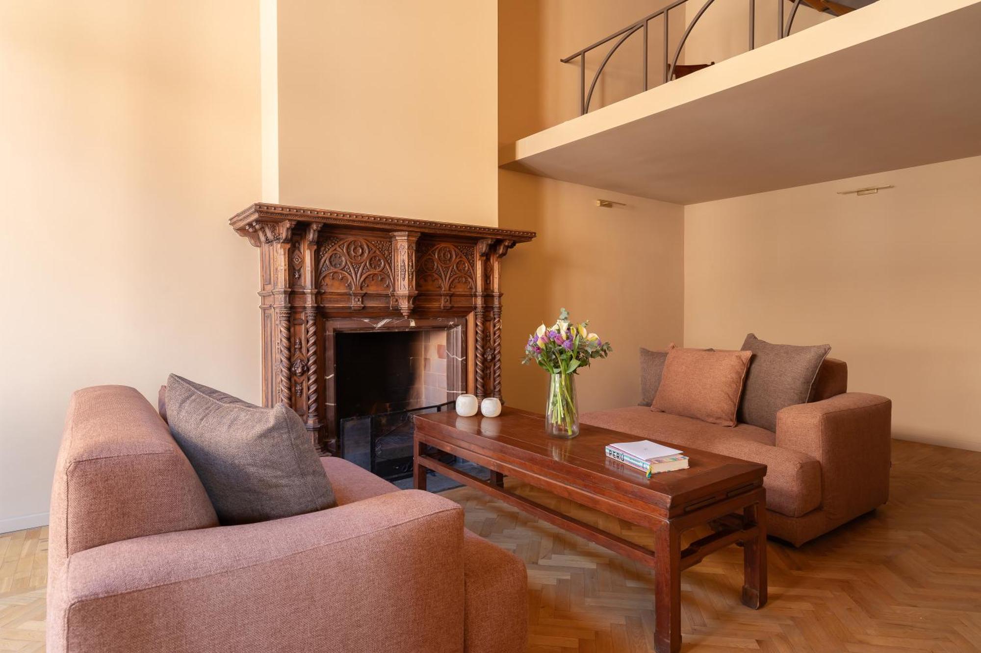 Appartamento Casa Maestro, A Burghesius Roma